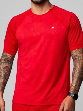 Fabletics Men's Bright Red Performance Crew Tee